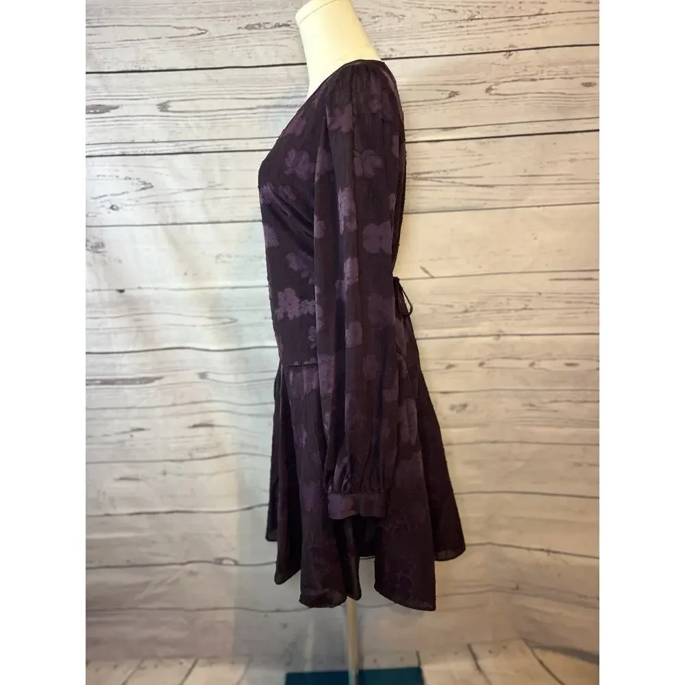 Tommy Hilfiger Purple Floral Jacquard Long Sleeve Dress Size 8 Fit & Flare Lined - Picture 3 of 6